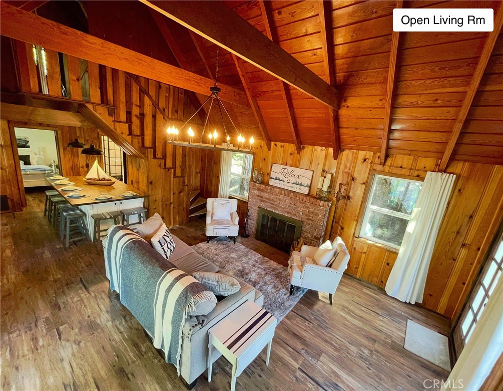 269 Hillside Road