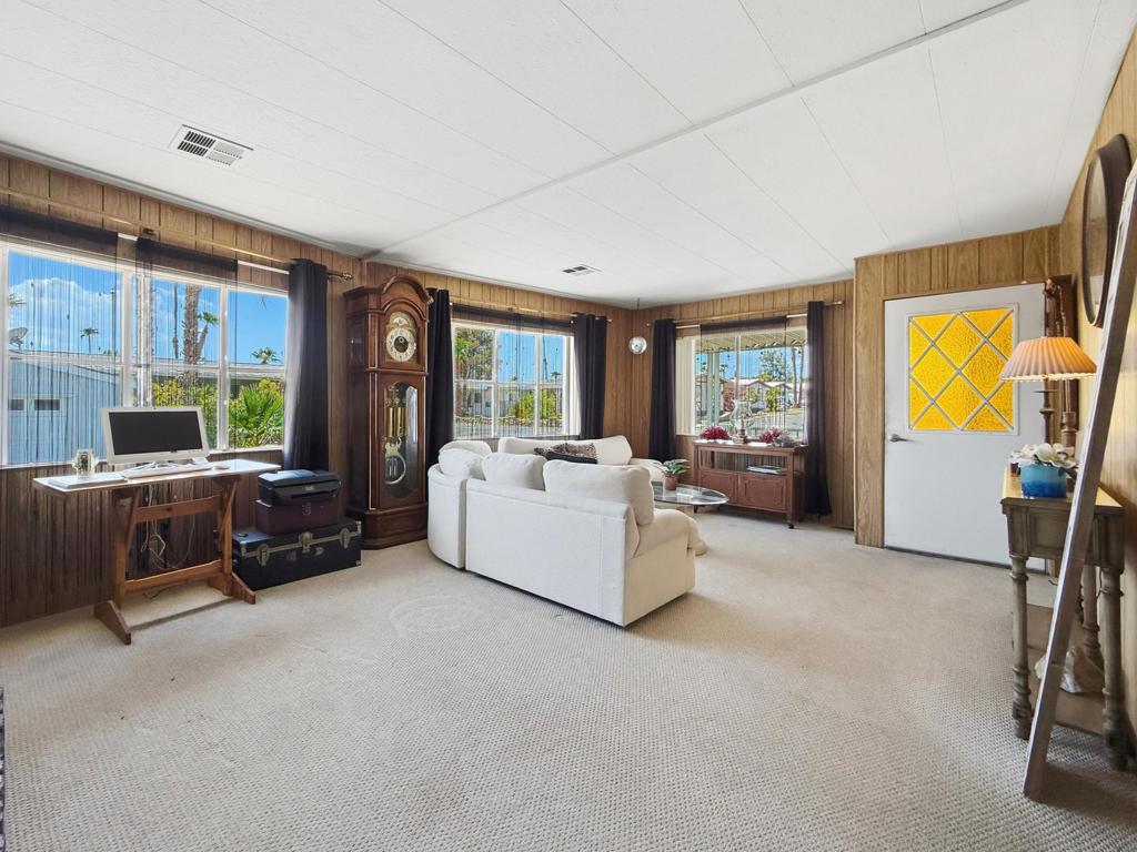 74711 Dillon Road 317