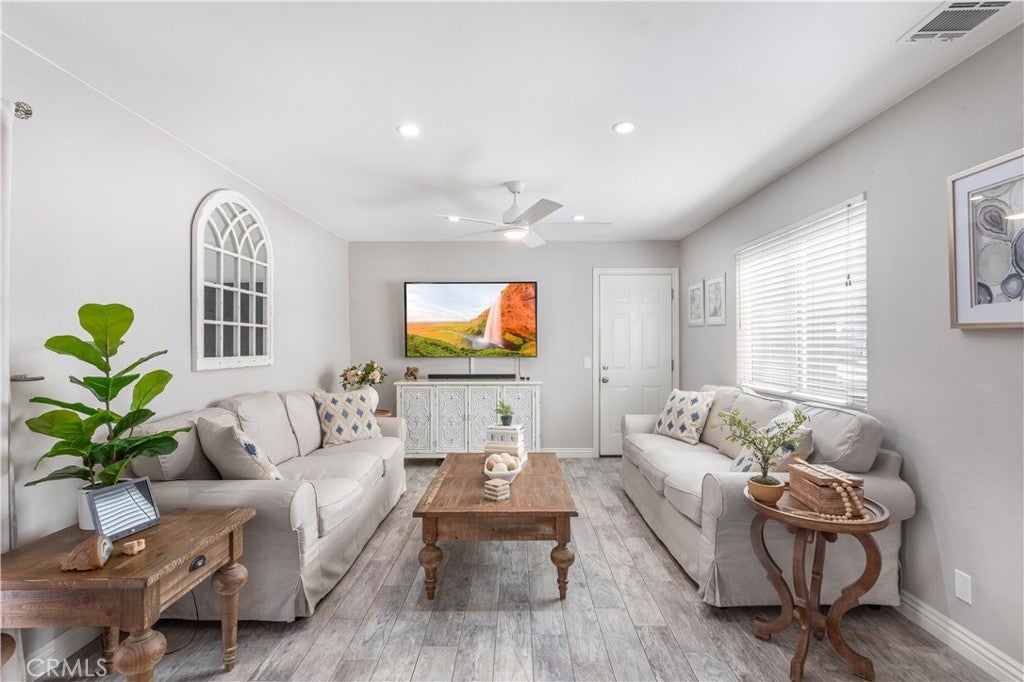 1412 Blossom Circle
