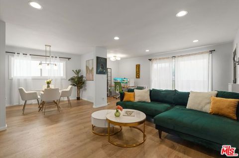 Photo of 2852 Sawtelle Boulevard #12, Los Angeles, CA 90064 (MLS # 26671685)