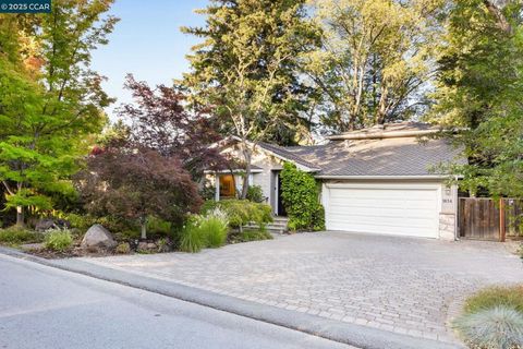 Photo of 1834 Ivanhoe Ave Ave, Lafayette, CA 94549 (MLS # 41106144) Photo of 1834 Ivanhoe Ave Ave, Lafayette, CA 94549 (MLS # 41106144)