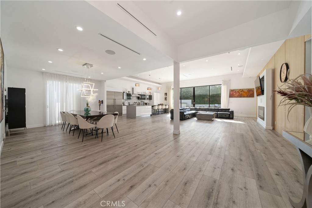 5631 Wilhelmina Avenue