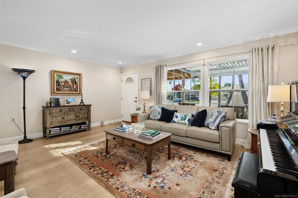 3565 Mount Burnham Ct