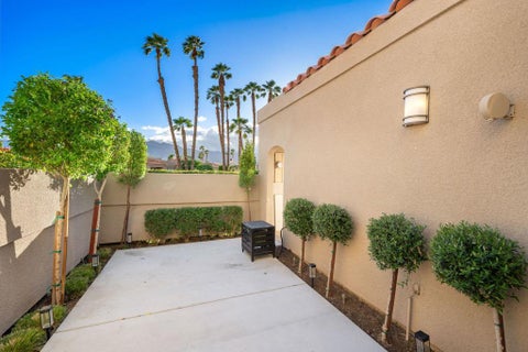 Tiny photo for 62 Lake Shore Drive, Rancho Mirage, CA 92270 (MLS # 219154515DA)