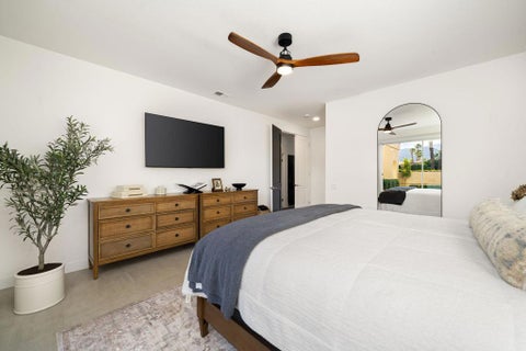 Tiny photo for 62 Lake Shore Drive, Rancho Mirage, CA 92270 (MLS # 219154515DA)