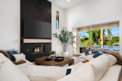 Tiny photo for 62 Lake Shore Drive, Rancho Mirage, CA 92270 (MLS # 219154515DA)