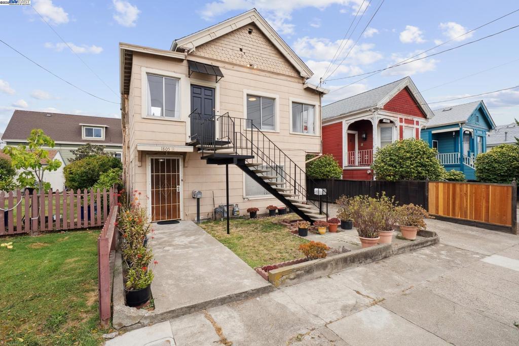 CENTRAL ALAMEDA - Residential Income