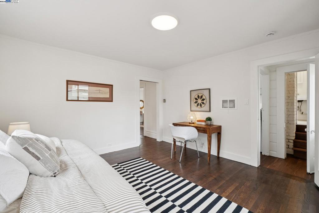 CENTRAL ALAMEDA - Residential Income