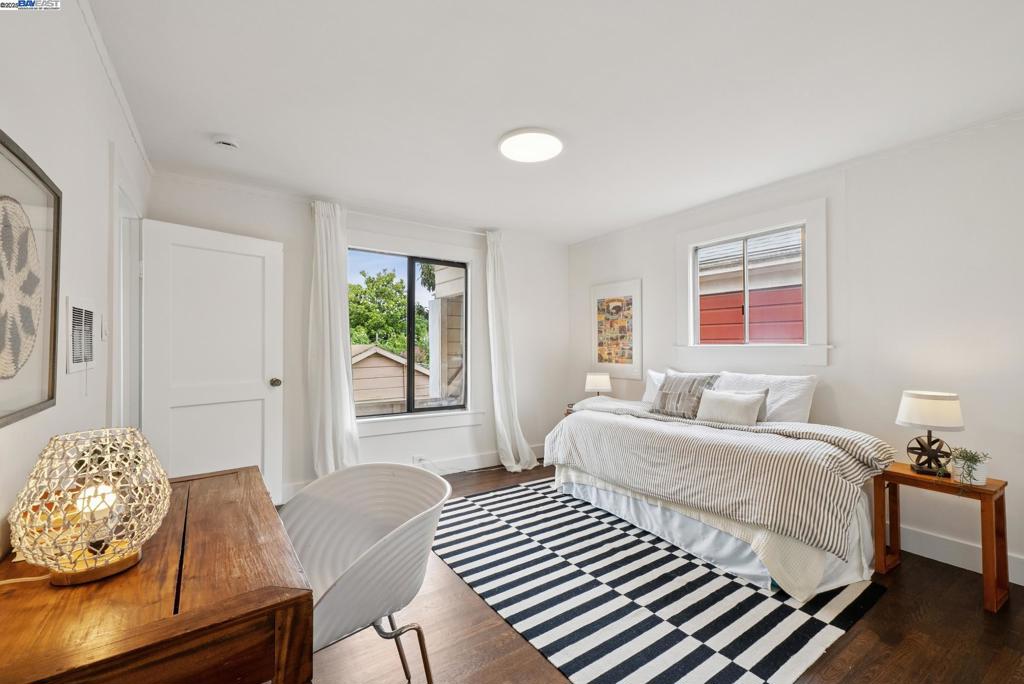 CENTRAL ALAMEDA - Residential Income