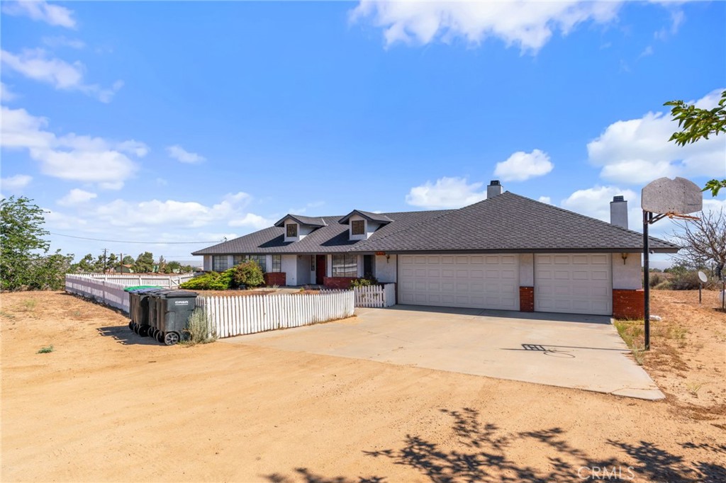 8441 Sierra Vista Road