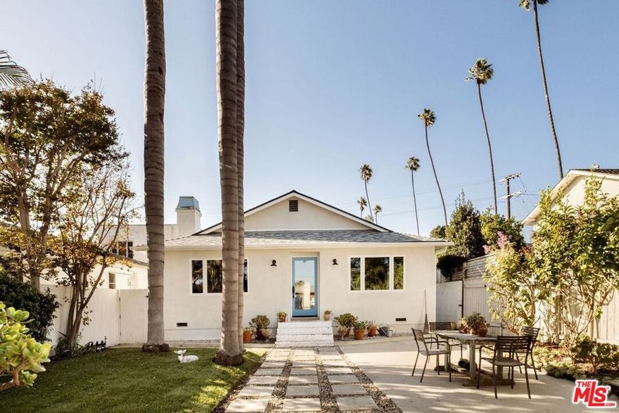 Nestled in Venice's coveted Presidents Row, where homes rarely become available, this newly completed, thoughtfully renovated, and never-lived-in residence blends modern luxury with tasteful, designer finishes. Inside, premium-grade red oak flooring, vaulted cathedral ceilings, six skylights, and two fireplaces illuminate the open layout with natural light, creating a warm and inviting ambiance. Spanning 1,660 square feet, this home features three bedrooms, two bathrooms, a one-car garage, and additional gated parking for two vehicles. The culinary enthusiast's kitchen boasts custom cabinetry, quartzite countertops, brand-new appliances from Bertazzoni, Bosch, and Miele, fixtures by Kohler, and Inax-Izumi ceramic tile, all complementing the home's refined aesthetic. A sunlit atrium adorned with porcelain designer tiles invites a connection to nature and offers a serene retreat. Following a complete renovation, the home includes a new HVAC system, tankless water heater, upgraded insulation, new electrical and copper plumbing, dual-pane windows, and is EV-ready. The high-end finishes, coupled with the home's numerous upgrades, provide long-term peace of mind to the new homeowner. Situated on a LAR2 lot, this property also offers a rare opportunity to create a one-of-a-kind Venice compound with the adjacent home also available (price upon request). Moments from Abbot Kinney, the beach, Coeur d' Alene Elementary, and located in one of Venice's most community-focused neighborhoods, this is an opportunity not to be missed!
