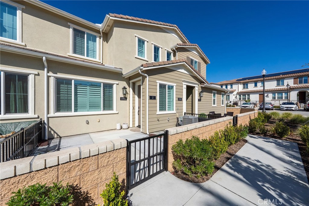 Discover your perfect home in the gated, amenity-rich Shady Trails community of North Fontana. This spacious 1,682 SqFt two-story townhome seamlessly blends comfort, modern style, and energy efficiency!
Featuring 3 bedrooms, 2.5 bathrooms, and a wide-open layout ideal for families, professionals, or first-time buyers seeking generous space. The main living area boasts a true open-concept design that connects the family room, dining area, and kitchen. The kitchen impresses with crisp white cabinetry, quartz countertops, stainless steel appliances, and luxury flooring that adds a contemporary touch.
Upstairs, the primary suite serves as a tranquil retreat, complete with a walk-in closet and a dedicated sitting area. The home also includes a 2-car attached garage and the advantage of solar energy, reducing utility costs and enhancing sustainability.
Enjoy a prime location close to top-rated schools, a variety of dining and shopping options, and the picturesque foothills that offer stunning views and outdoor recreation. Beyond the home, indulge in Shady Trails' exceptional amenities — including a clubhouse, pool, spa, gym, billiard and media rooms, tennis and basketball courts, parks, and more — all just moments from your front door.
Move-in ready and thoughtfully designed, this beautiful townhome offers comfort, style, and a vibrant lifestyle. Your new home awaits!