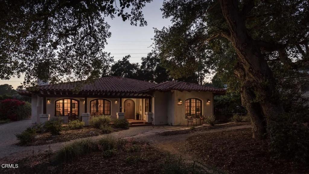 4359 Fairlawn Drive