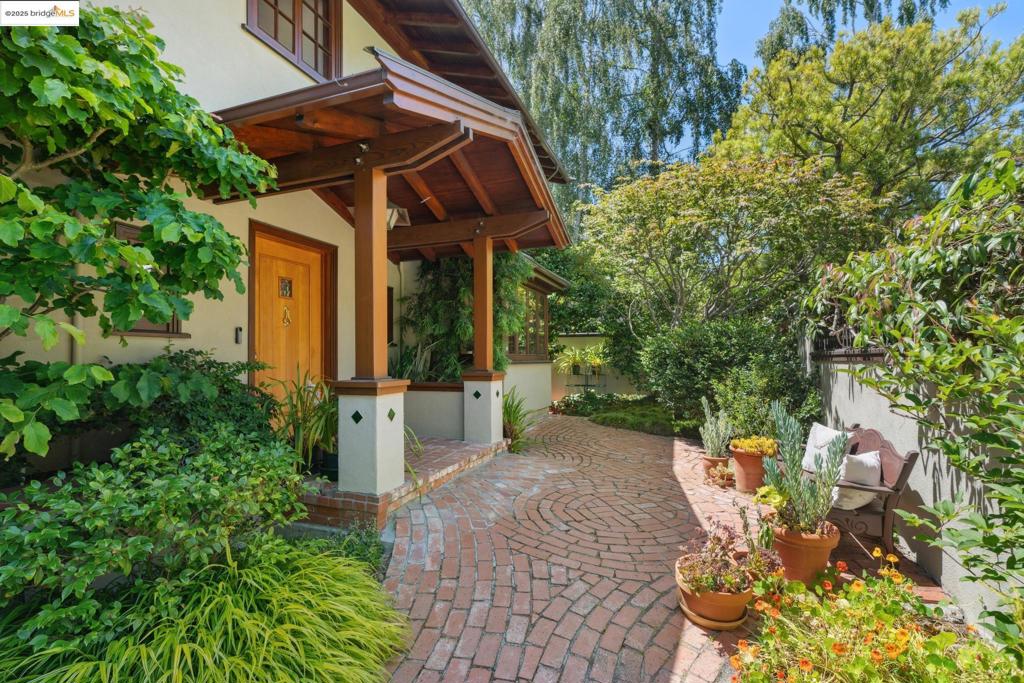 744 Santa Barbara Rd