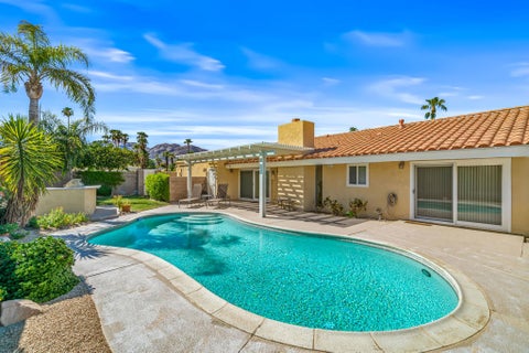 Photo of 73571 Sun Lane, Palm Desert, CA 92260 (MLS # 219154132DA)