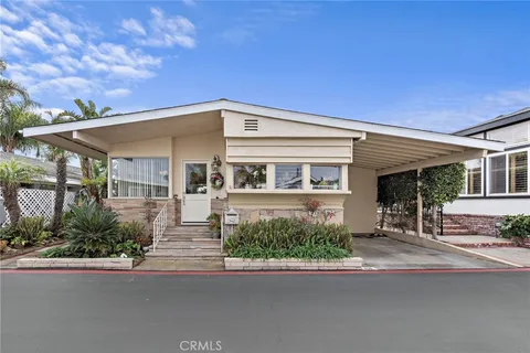 114 Yorktown, Newport Beach, CA 92660 - MLS#: OC25197751