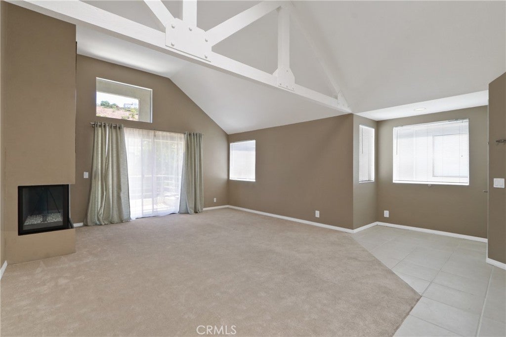 5744 E Creekside 67
