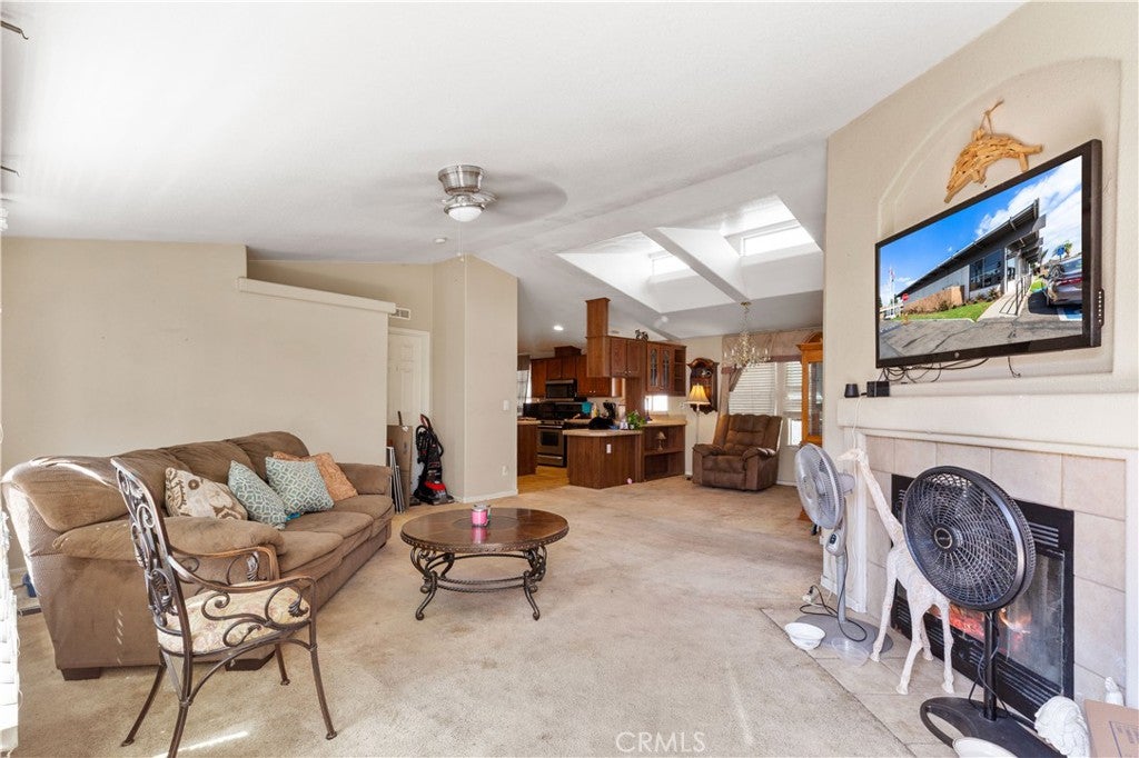 9080 Bloomfield 116