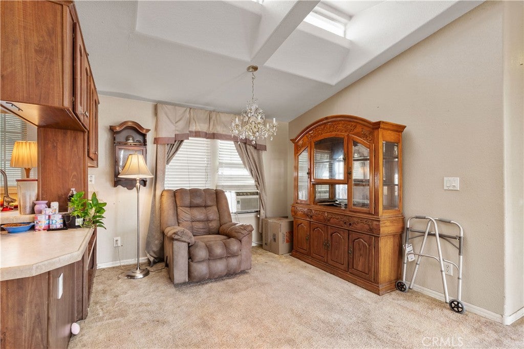 9080 Bloomfield 116