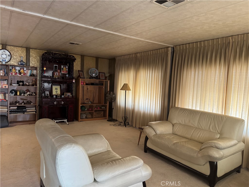 11250 Beach Boulevard 31