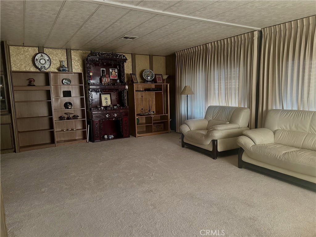 11250 Beach Boulevard 31