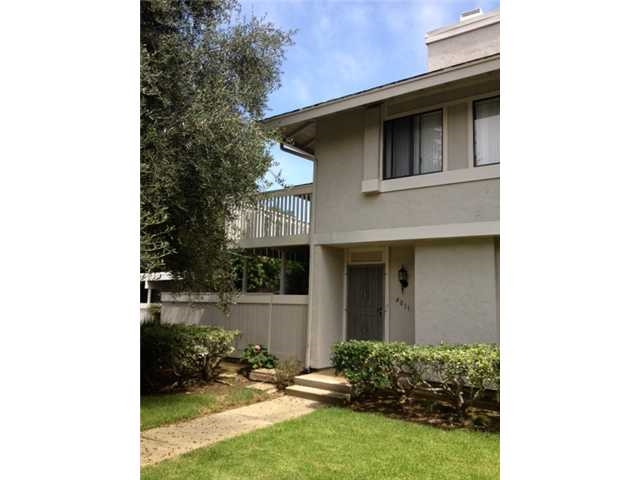 Beautiful Corporate Rental - Fully furnished; Newly remodeled house; canyon access and views. Easy access to UTC mall, restaurants, ammenities. Complex has 2 pools. Walking distance to UCSD bus.Available Aug 1,2016 - July 10th, 2017 CORPORATE RENTAL - FURNISHED HOUSE Neighborhoods: UC Complex Features: ,,,,,