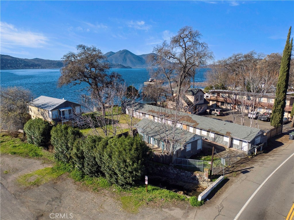 14151 Lakeshore Dr, Clearlake, CA 95422