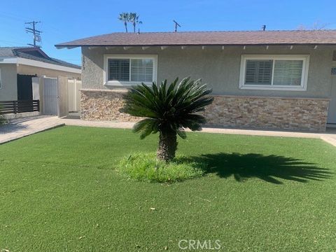 Photo of 11519 Balboa Blvd, Granada Hills, CA 91344 (MLS # SR25279203)