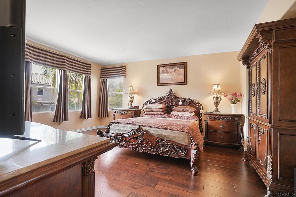 listing image 130724075771333840981