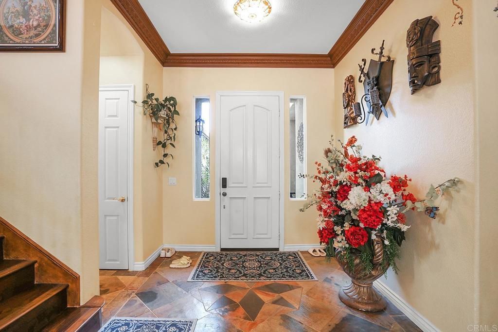 listing image 130722439542154438995