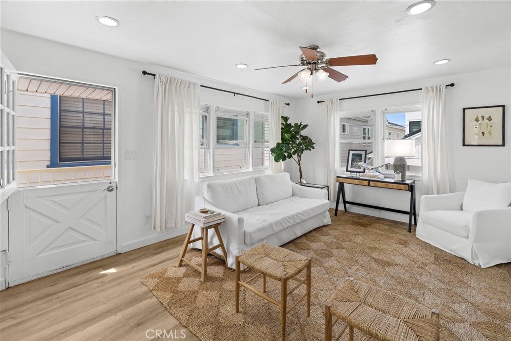121 Marine Avenue, Newport Beach CA 92662 - Photo 18