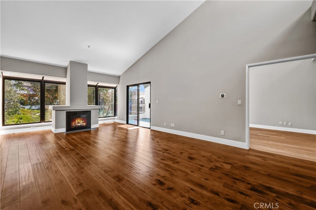 200 Paris Lane 304 200 Paris Lane 304