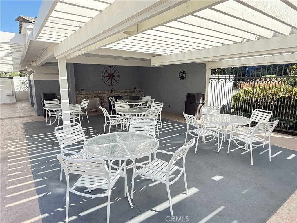 200 Paris Lane 304, Newport Beach CA 92663 - Photo 28
