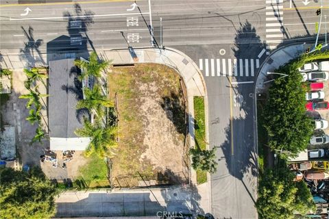 Photo of 3314 W 5th, Santa Ana, CA 92703 (MLS # CV26012487)