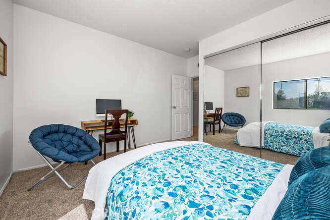 Rossmoor Regency - Residential