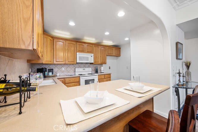 Rossmoor Regency - Residential