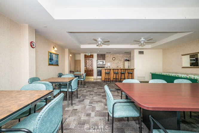 Rossmoor Regency - Residential