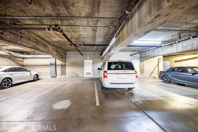 Rossmoor Regency - Residential