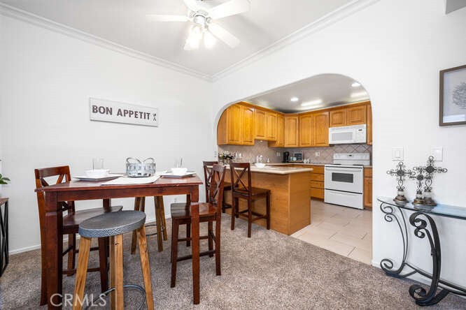 Rossmoor Regency - Residential