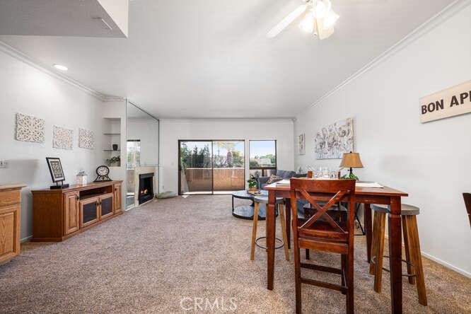 Rossmoor Regency - Residential