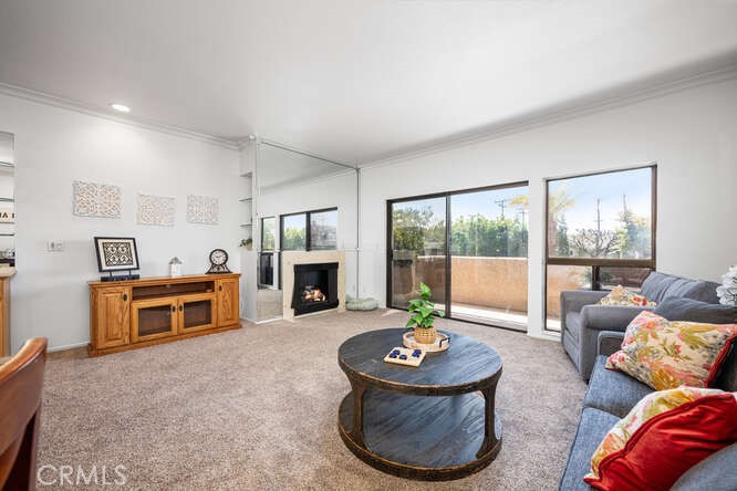 Rossmoor Regency - Residential