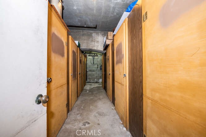 Rossmoor Regency - Residential