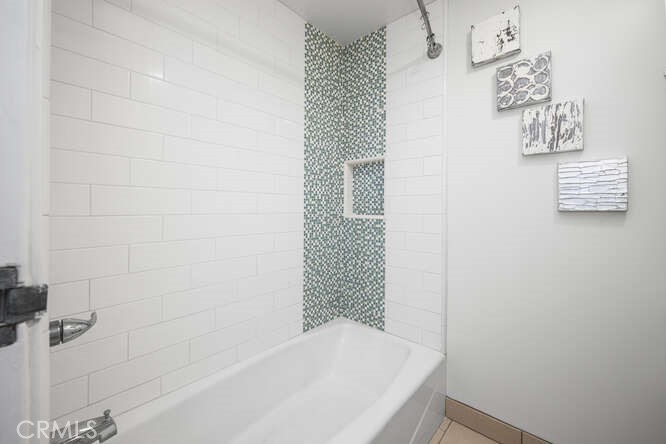 Rossmoor Regency - Residential