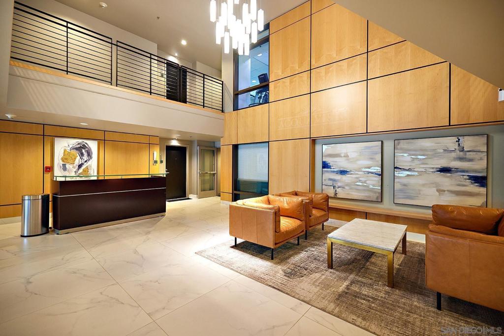 Downtown - Residential Lease