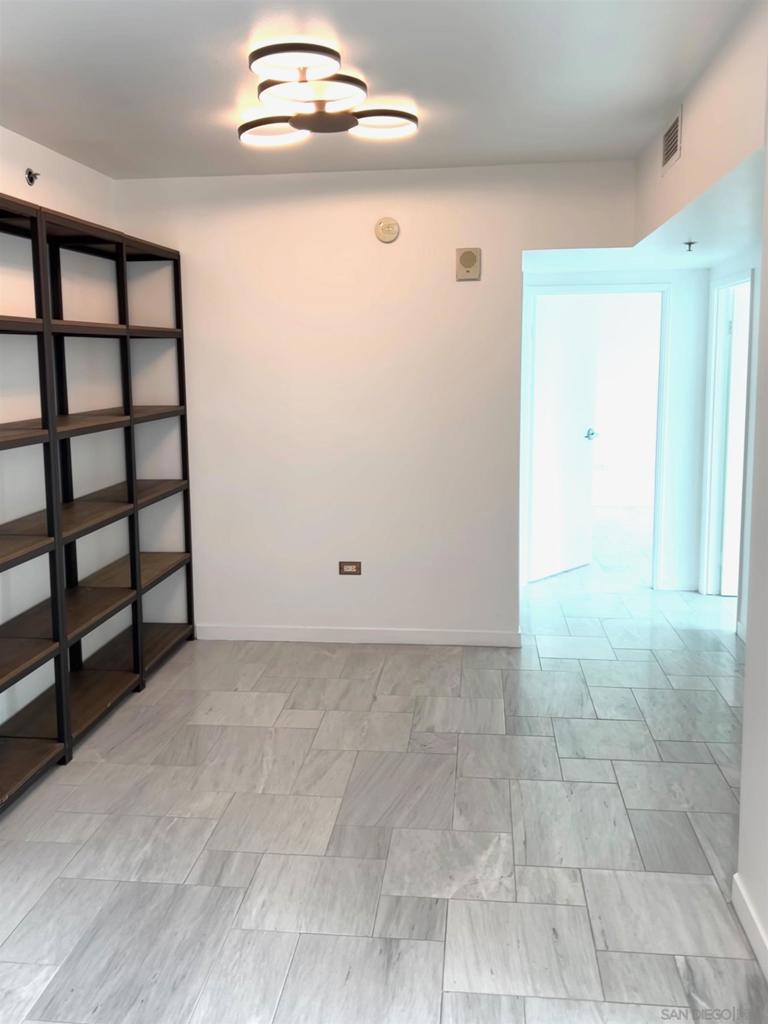 Downtown - Residential Lease