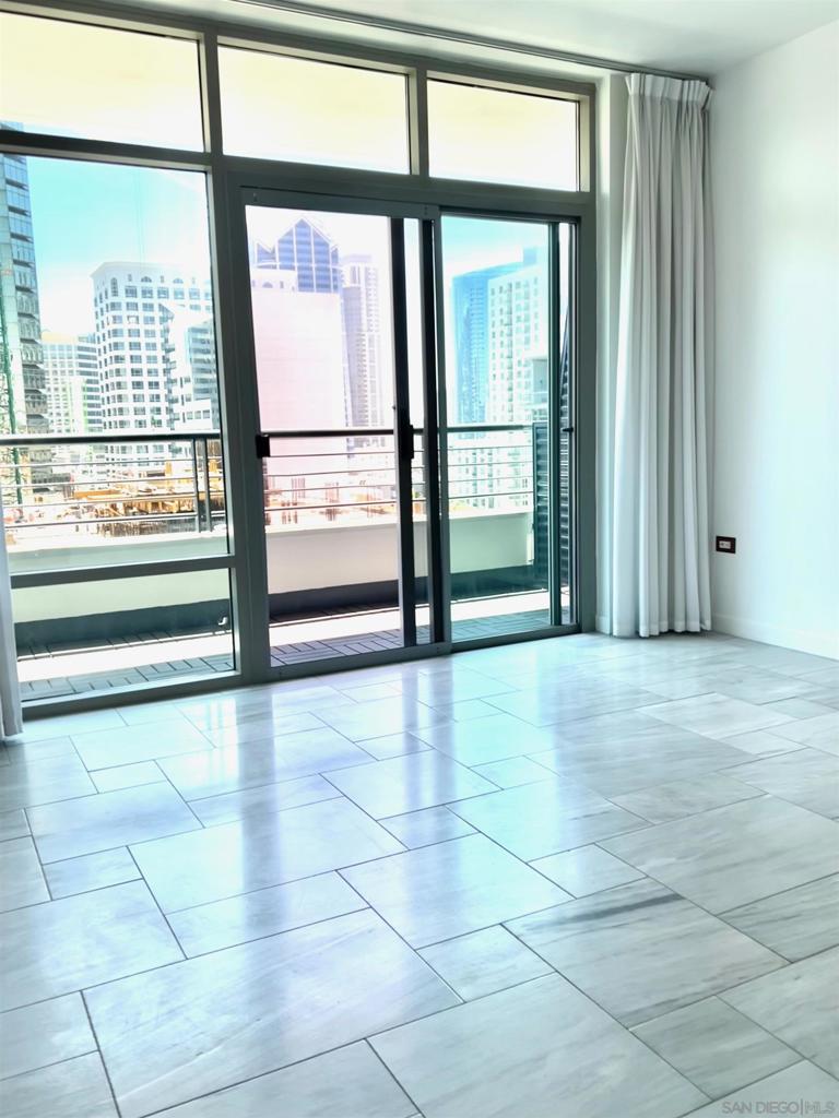 Downtown - Residential Lease