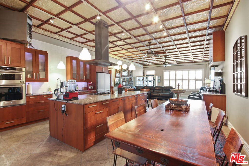 1644 N Wilmington Boulevard