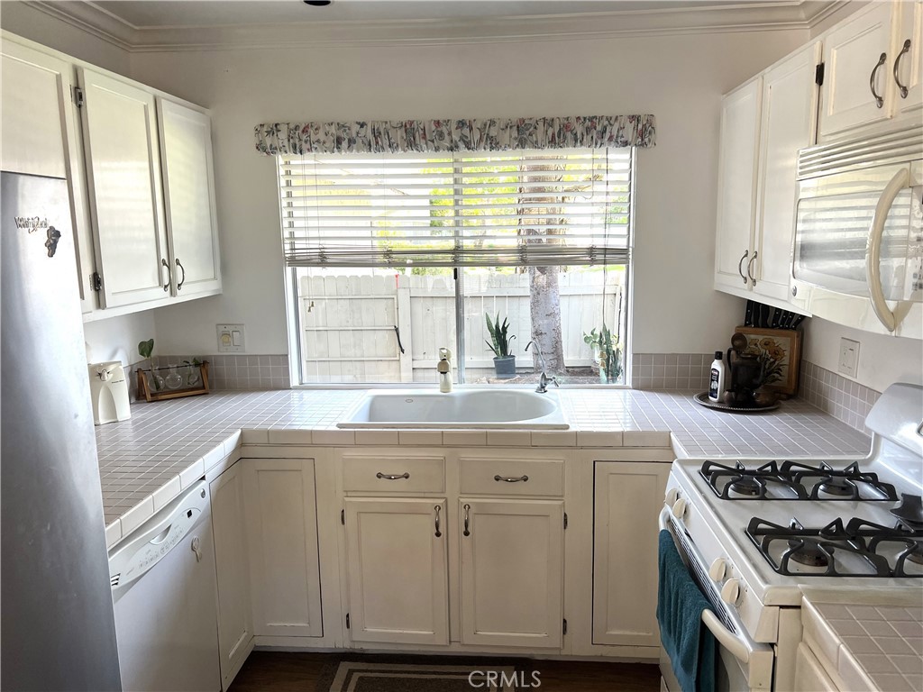 25511 Polaris Lane