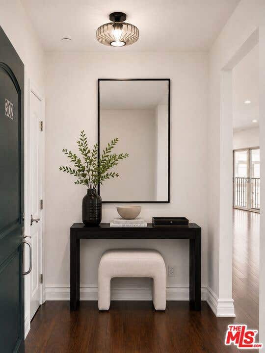 Photo of 936 N Hudson Avenue #302, Los Angeles, CA 90038 (MLS # 26869857)