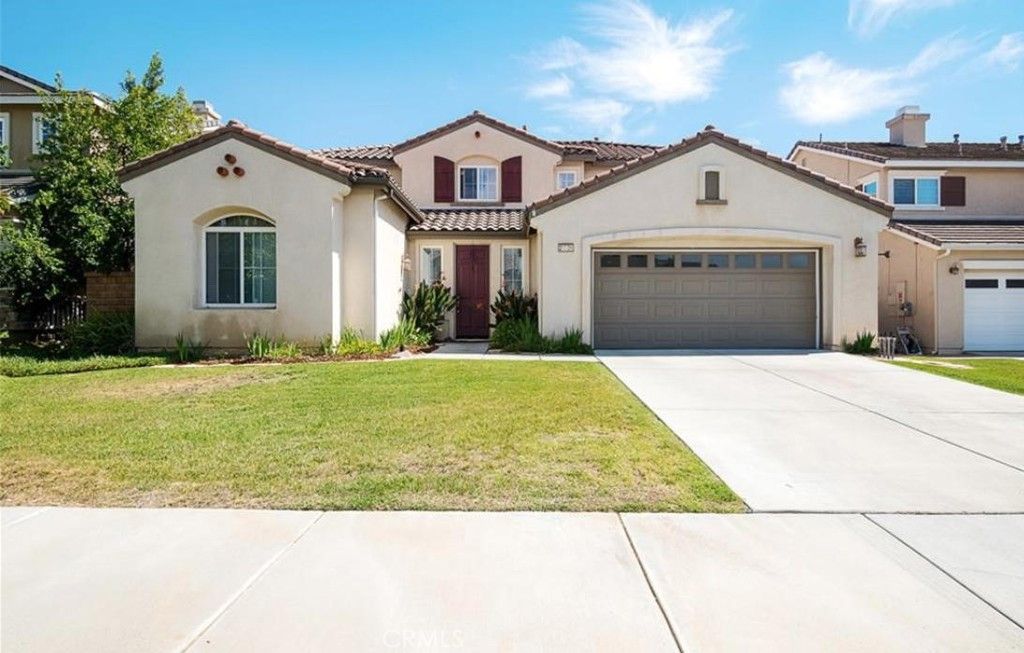 Photo of 29535 Hyperion ST, Murrieta, CA 92563 (MLS # SW26117272)